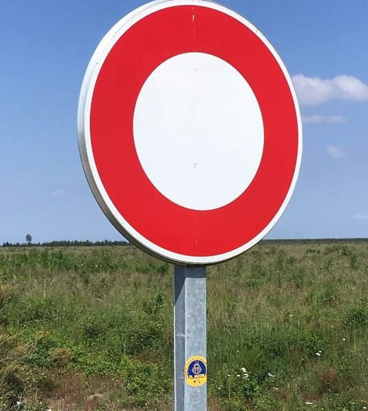 verkeerdbord.jpg