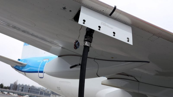 AF-KLM-brandstof-tanken-800x450.jpg