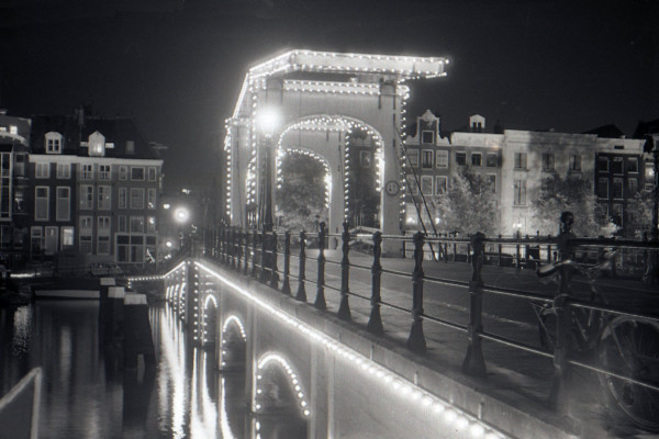 Magere Brug 1974.jpg