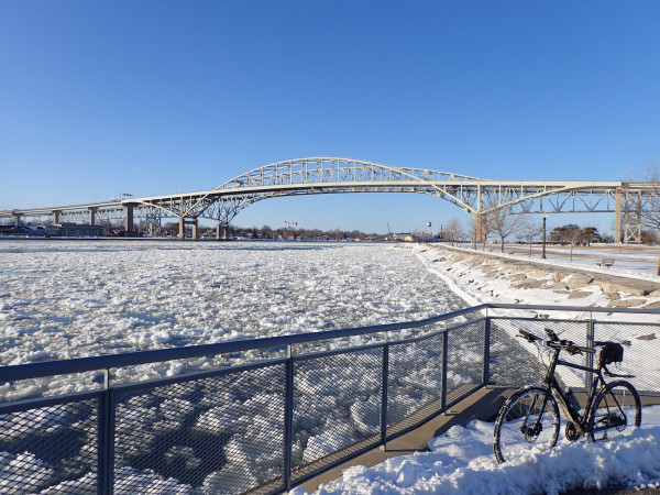 Blue Water Bridge kopie.jpeg