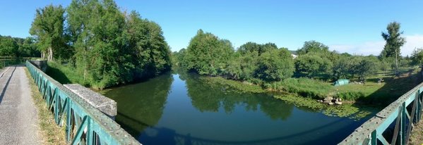 Pont-Canal - 2017-06-17 Rouvroy-s-Marne (F-52) P1020448.JPG.jpg