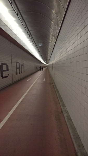 Beneluxtunnel voor fietsers_20221030.jpg