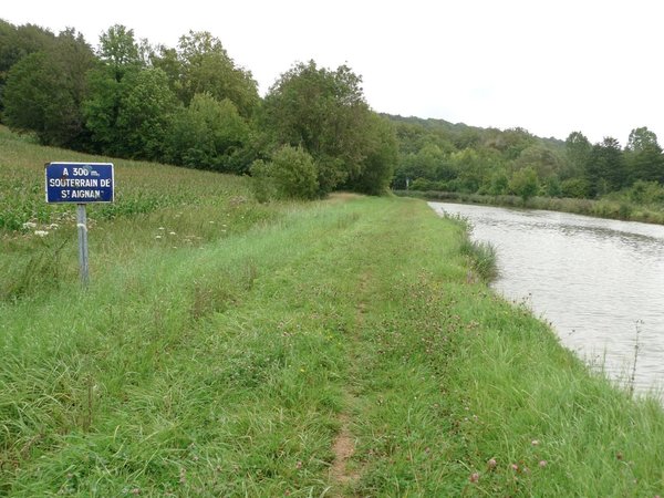 Souterrain de St Aignan - 2011-08-13 - P1000665.JPG.jpg (289.14 KiB) 3688 keer bekeken Souterrain de St Aignan - 2011-08-13 - P1000665.JPG.jpg