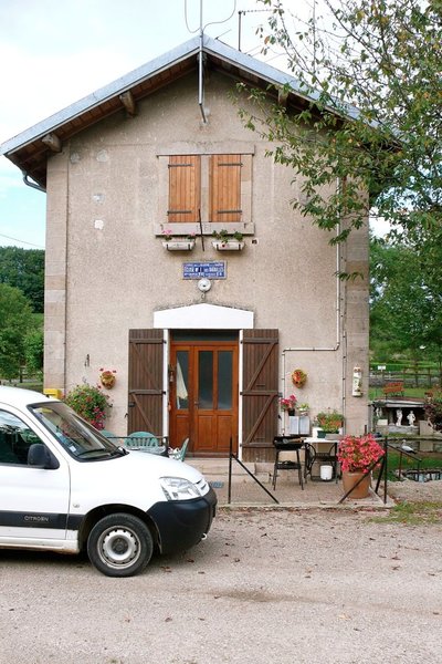 Canal de la Marne - Ecluse Nº 1 - Langres 2013-08-25 P1110579.JPG.jpg (307.62 KiB) 3414 keer bekeken Canal de la Marne - Ecluse Nº 1 - Langres 2013-08-25 P1110579.JPG.jpg