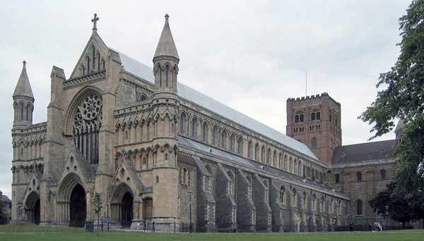 St. Albans cathedral.jpg