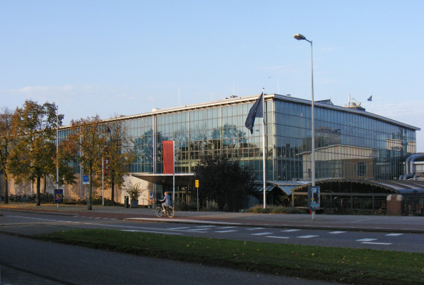 Veel glas.jpg