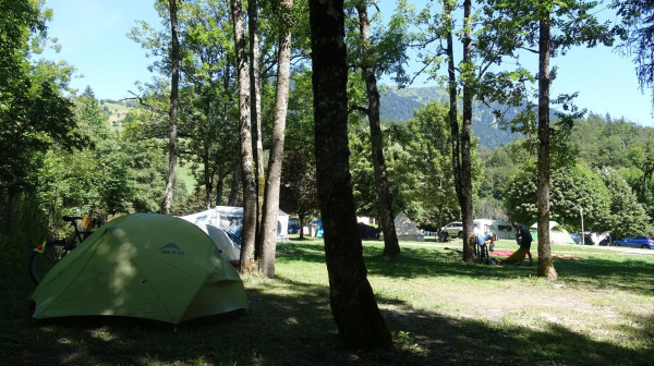 19-9-camping.JPG