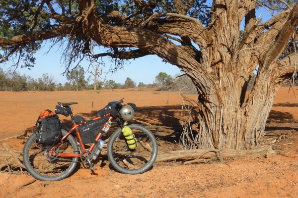 Bikepacking Australie Johan.jpg