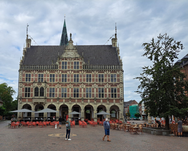 Raadplaat 03-08-2025.jpg