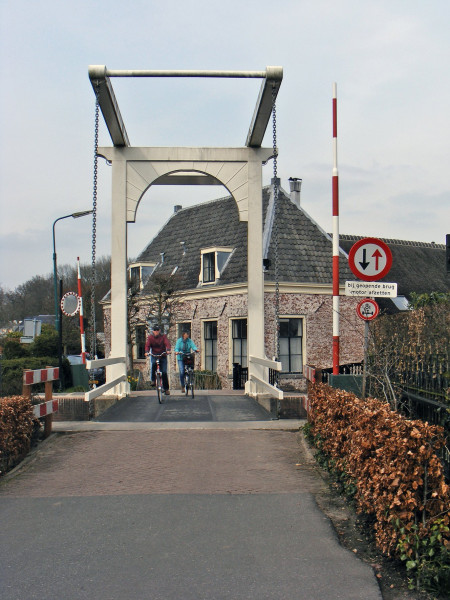 DSCF6896-bew.jpg