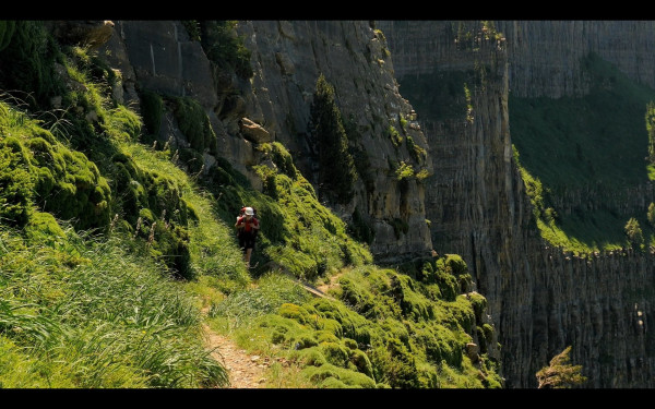 Screenshot_20251020_142218_Vimeo.jpg