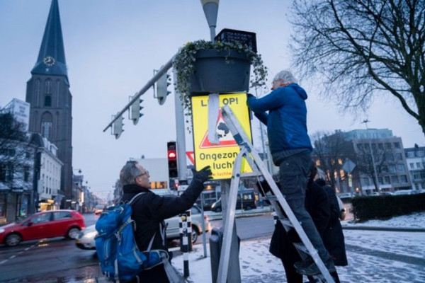 Ongezonde Lucht actie Arnhem.jpg