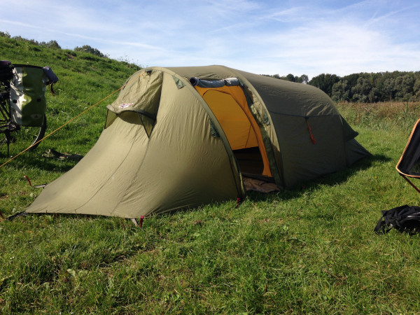 Helsport Isfjell 2 Camp- tent.JPG