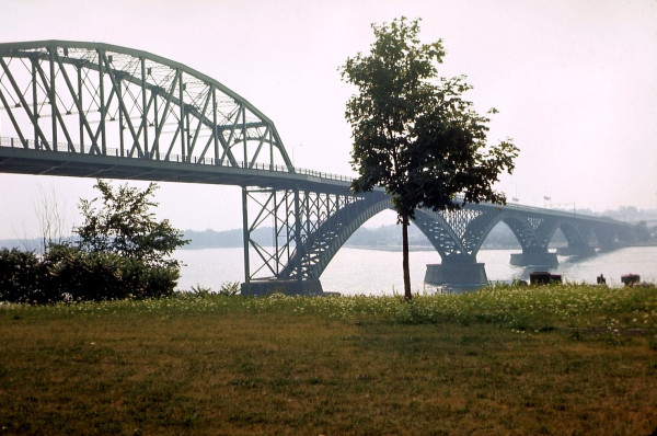 IJzeren brug.jpg